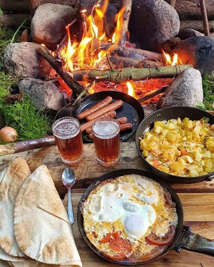 Quick Feast and Brews